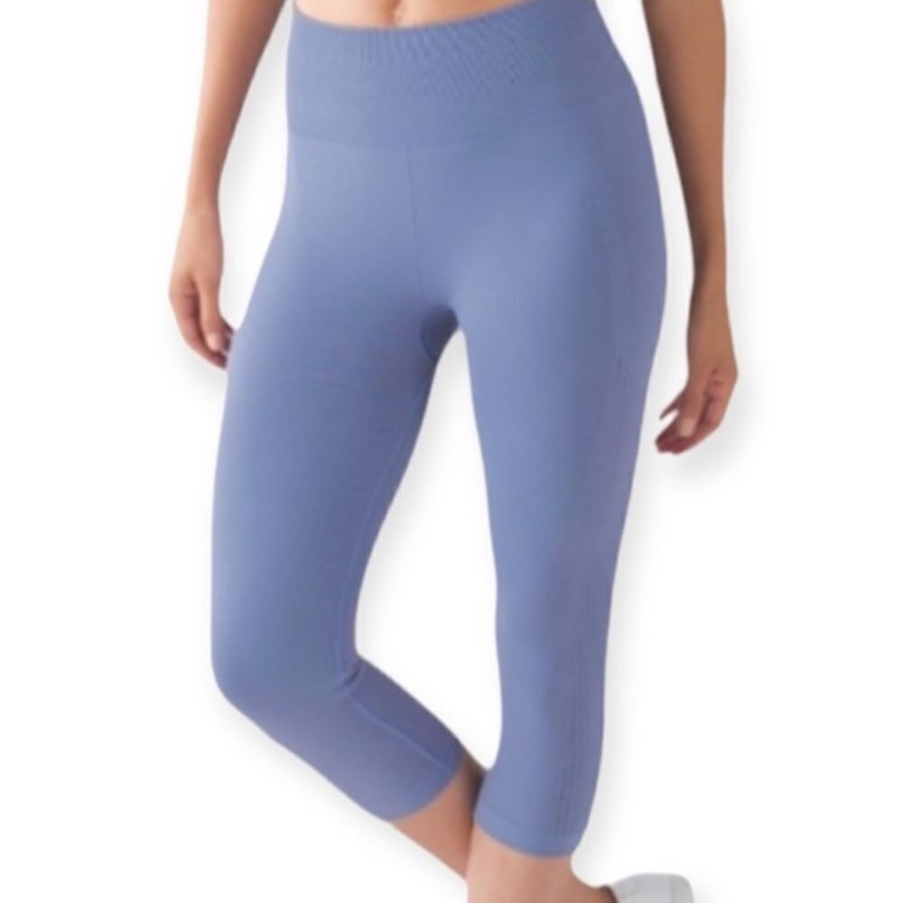 Lululemon Flow & Go Crop in Peri Purple
